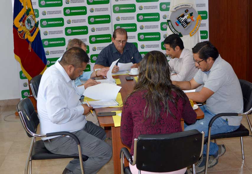 DIRECTORIO DE LA  EMMSZACH E.P.  SESIONÓ HOY LUNES